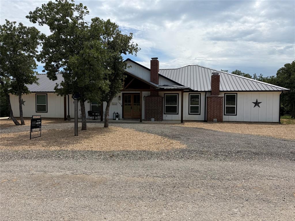 129 Whiskey Ranch Road Property Photo 1