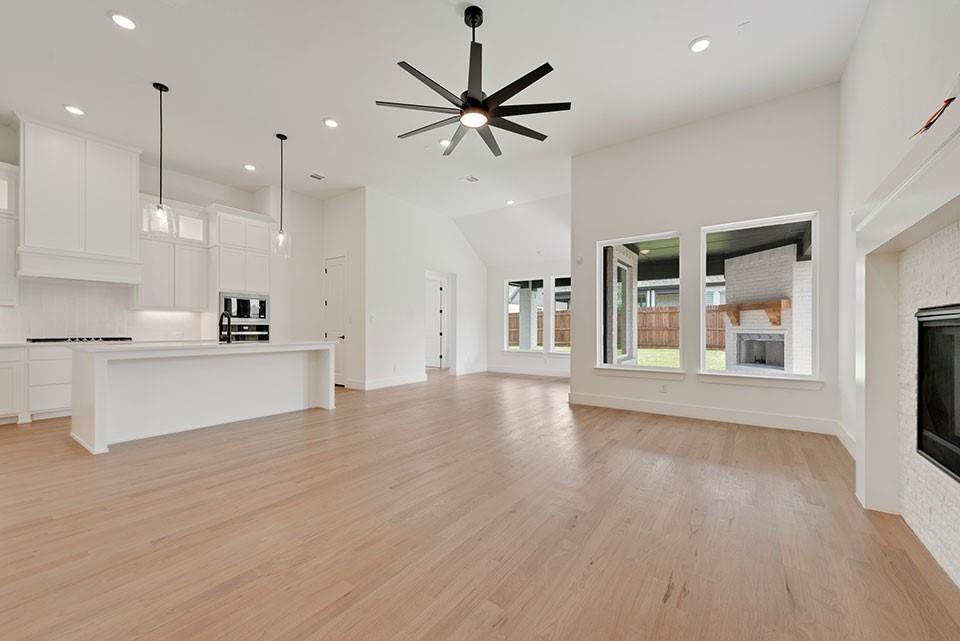 7729 Whisterwheel Way Property Photo 6