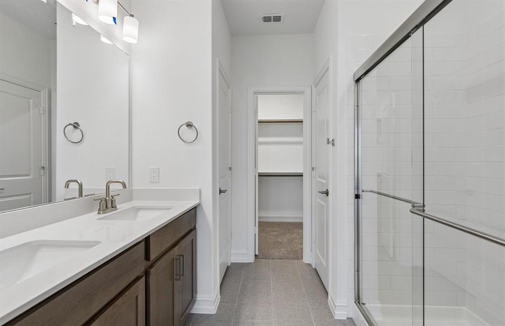 8717 Leafy Lane Property Photo 13