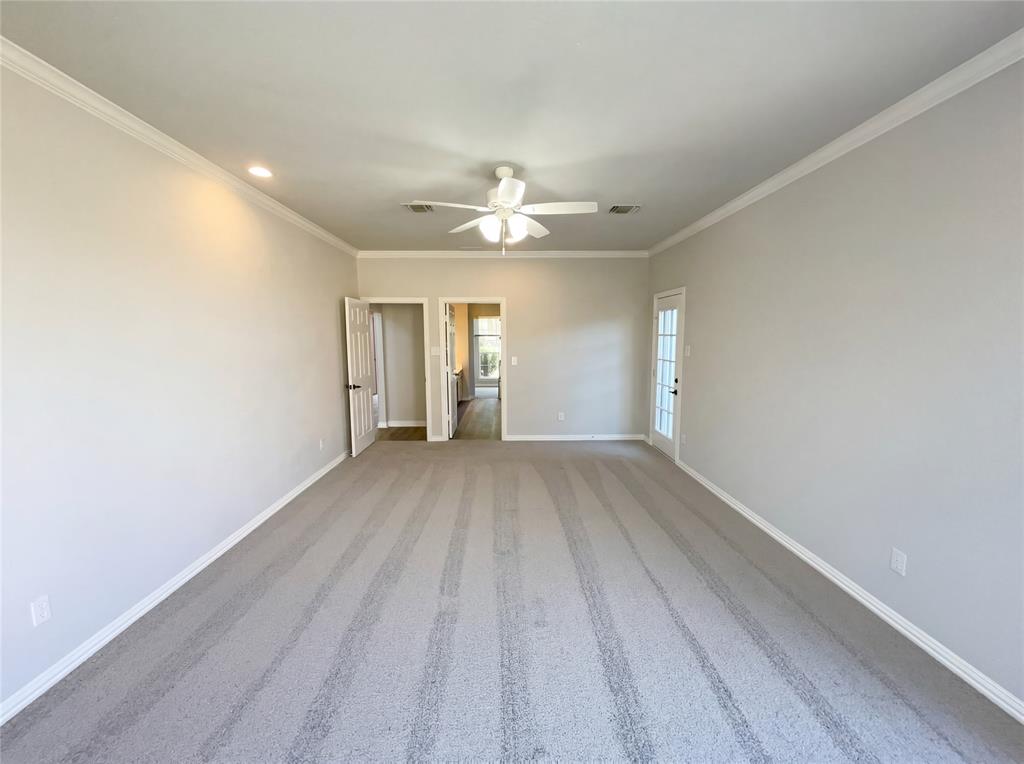 3421 Sandy Trail Lane Property Photo 4