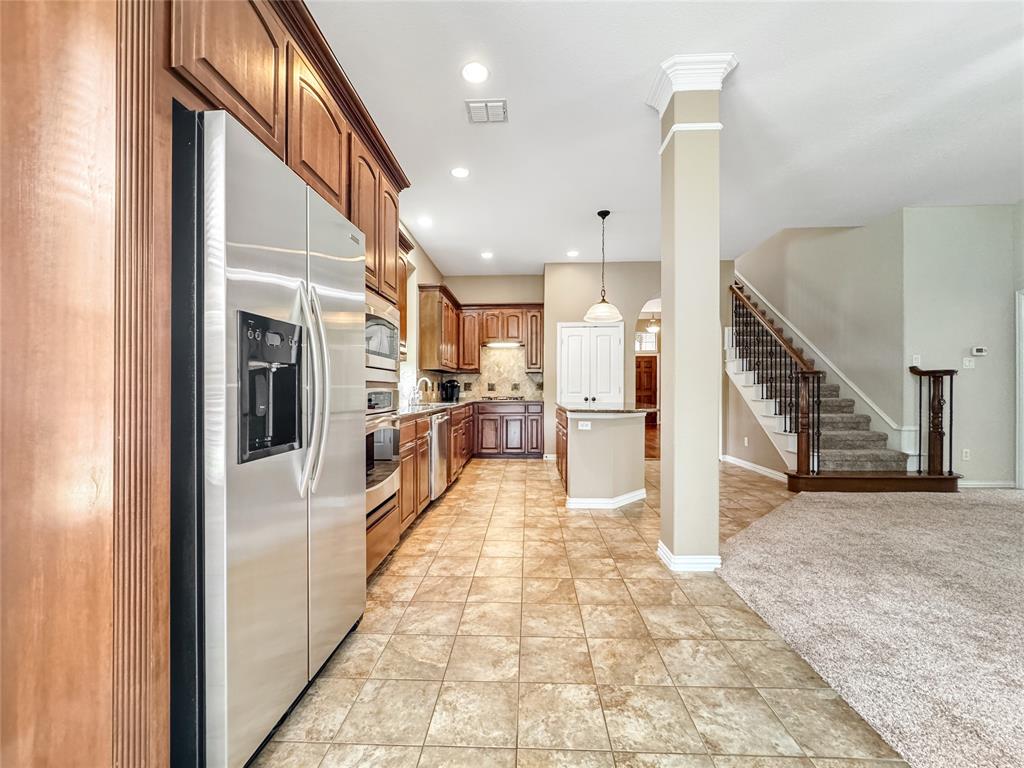 401 Varnum Way Property Photo 11