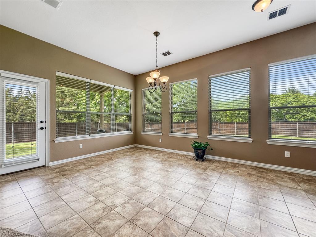 401 Varnum Way Property Photo 12