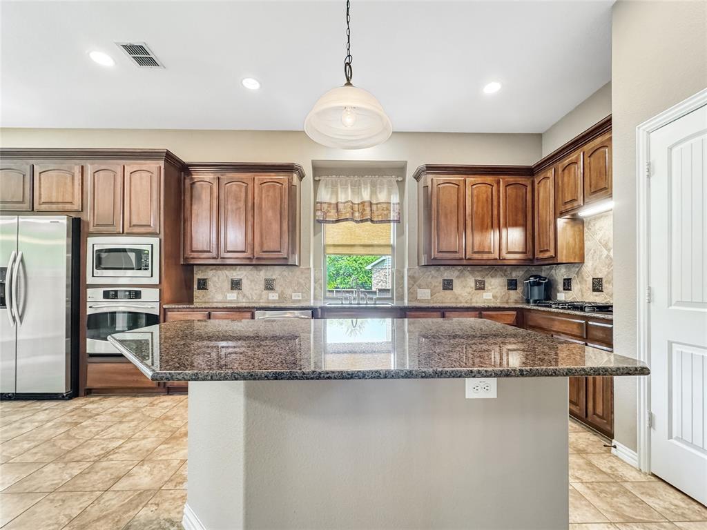 401 Varnum Way Property Photo 15