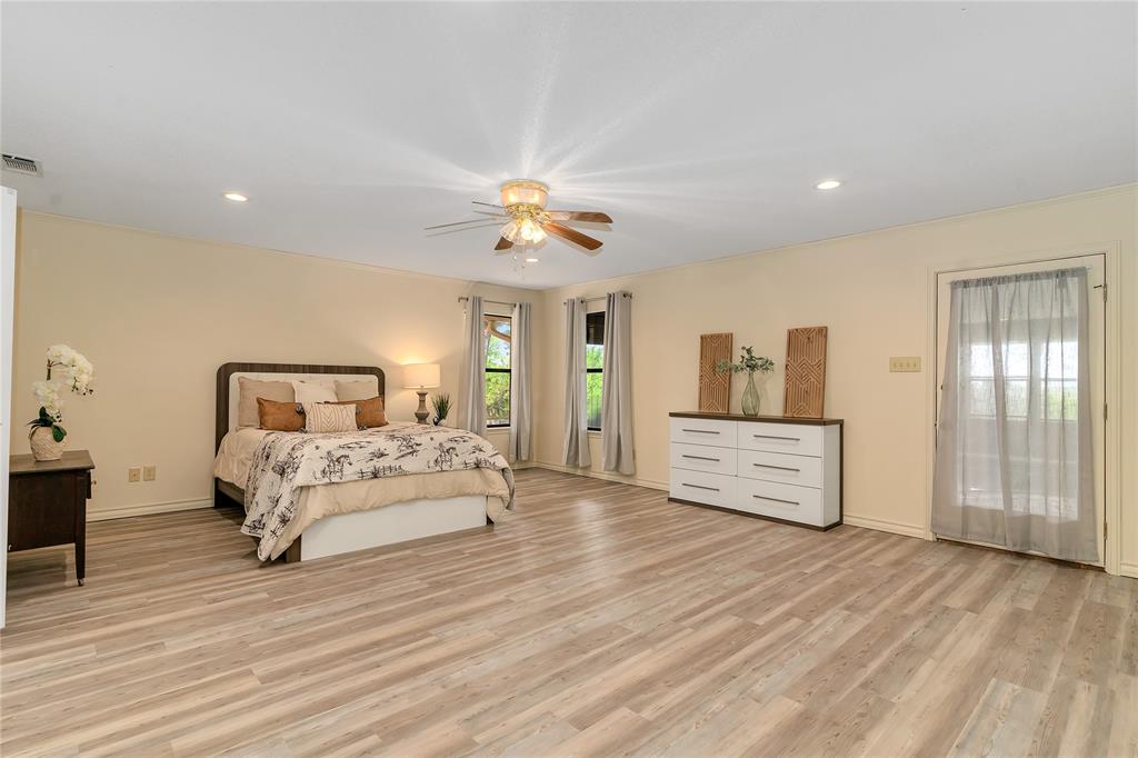 6212 Westover Drive Property Photo 11