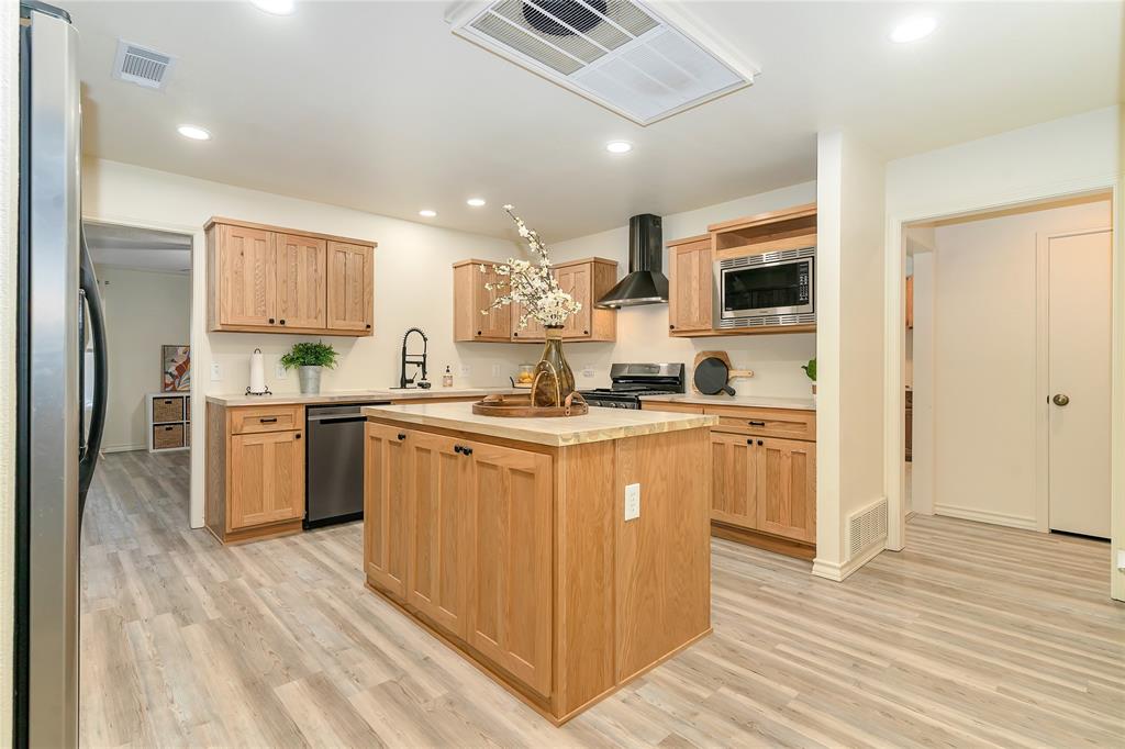 6212 Westover Drive Property Photo 15