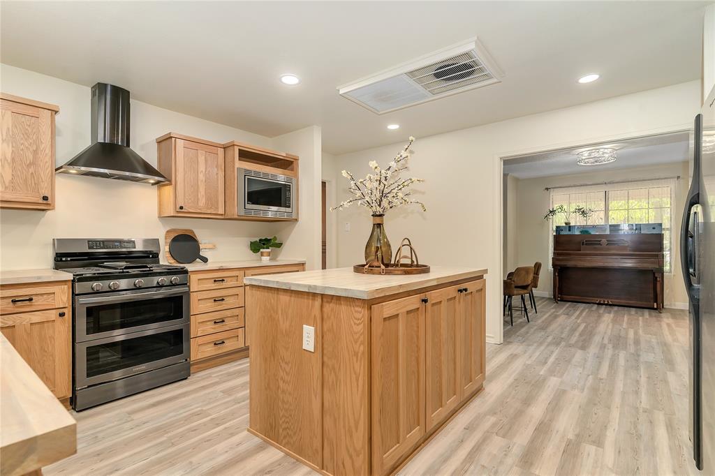 6212 Westover Drive Property Photo 17