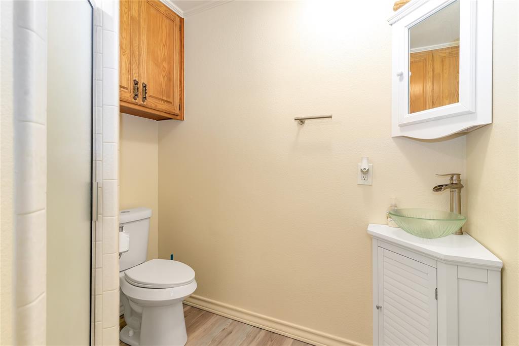 6212 Westover Drive Property Photo 25