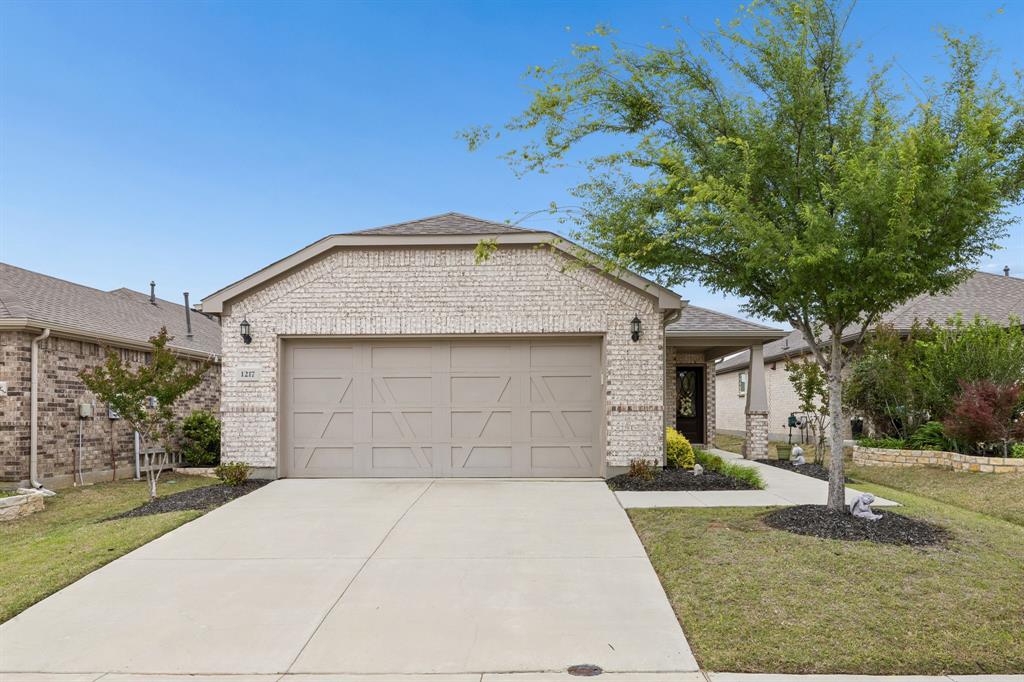 1217 Revolution Drive Property Photo 28