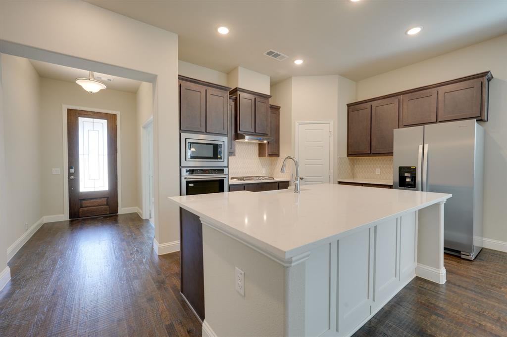 16417 Garden Drive Property Photo 9