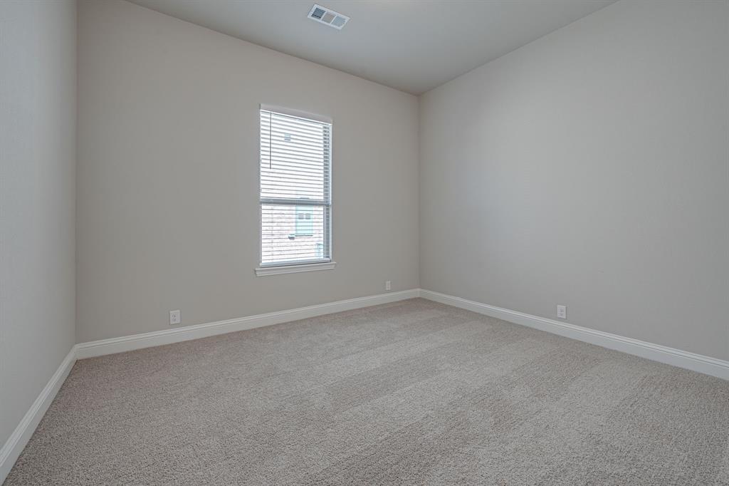 16417 Garden Drive Property Photo 20