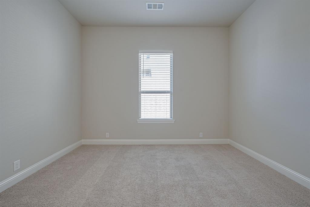 16417 Garden Drive Property Photo 22
