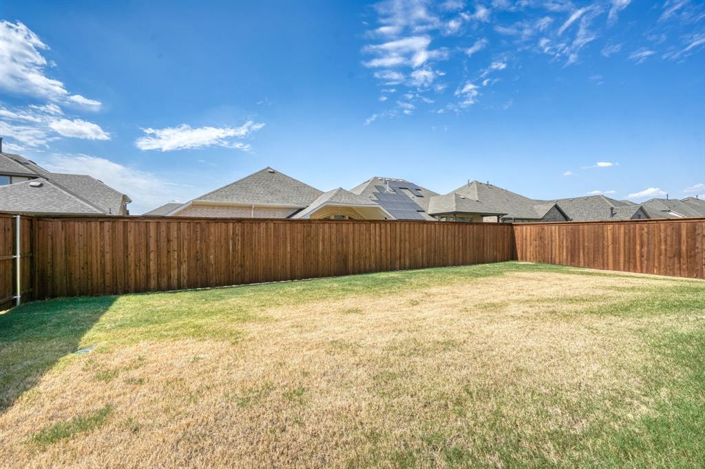 16417 Garden Drive Property Photo 24