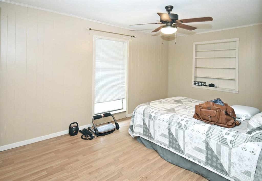 599 County Road 1260 Property Photo 15