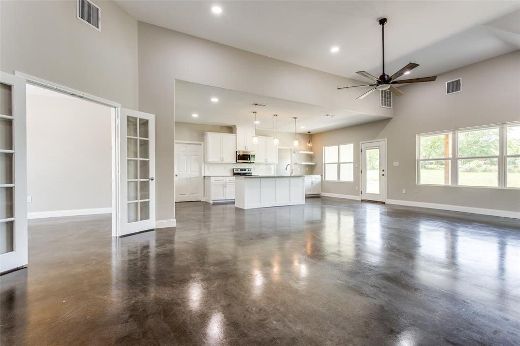 2909 Blue Heron Circle Property Photo 2