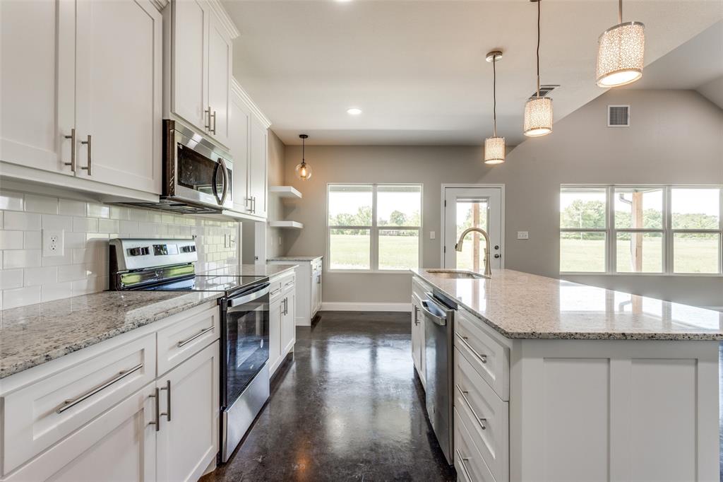 2909 Blue Heron Circle Property Photo 7