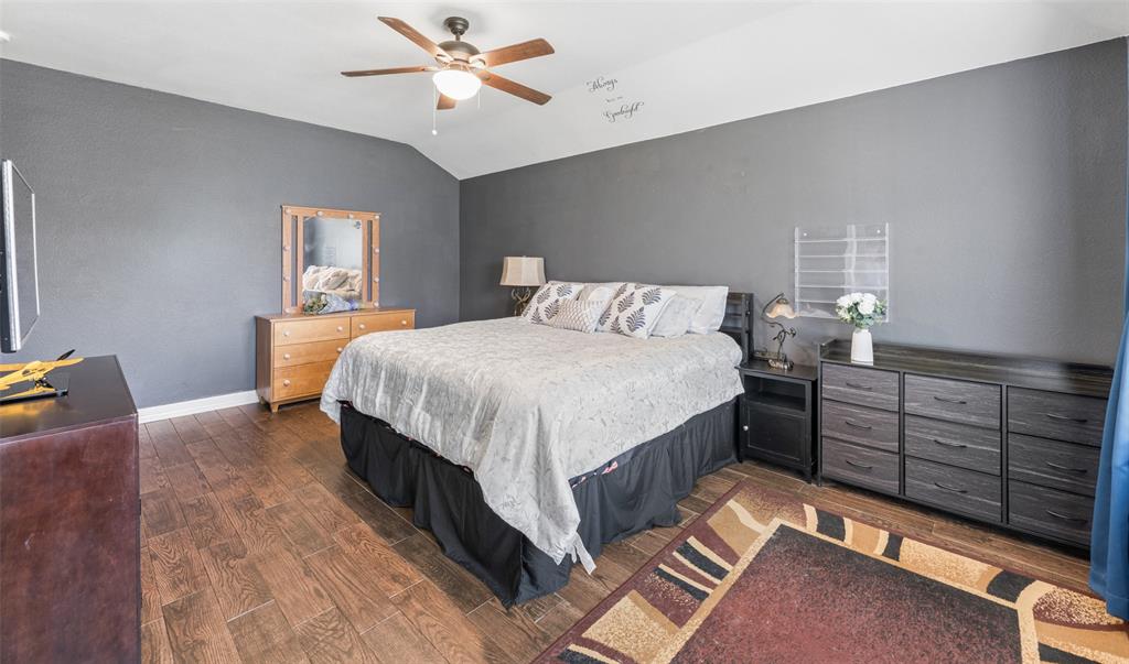 1512 Rosson Road Property Photo 16
