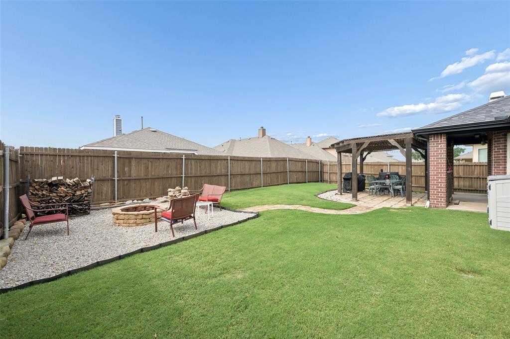 1512 Rosson Road Property Photo 29