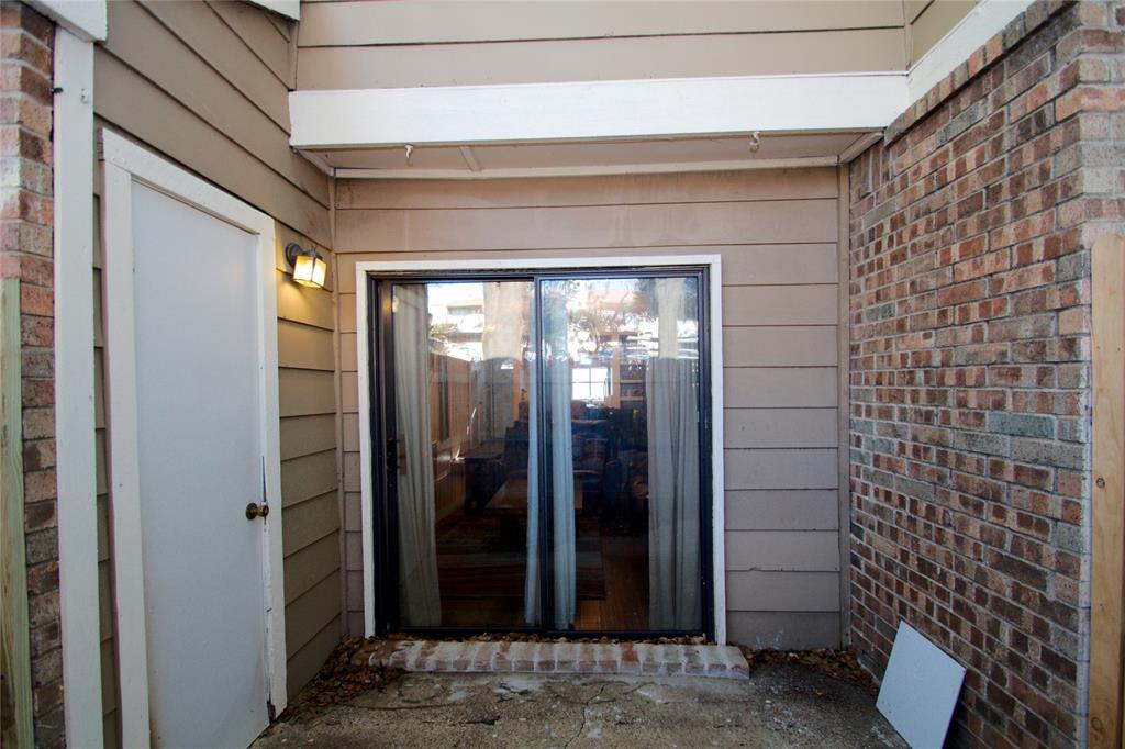 2121 Park Willow Lane C Property Photo 14