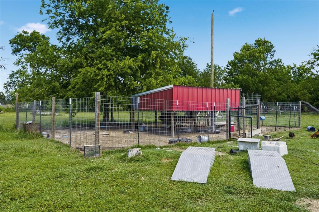 654 Fm 147 Property Photo 11