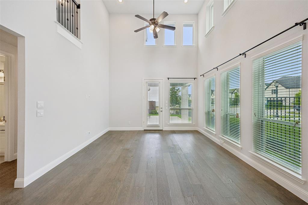 8303 Mint Mews Property Photo 3