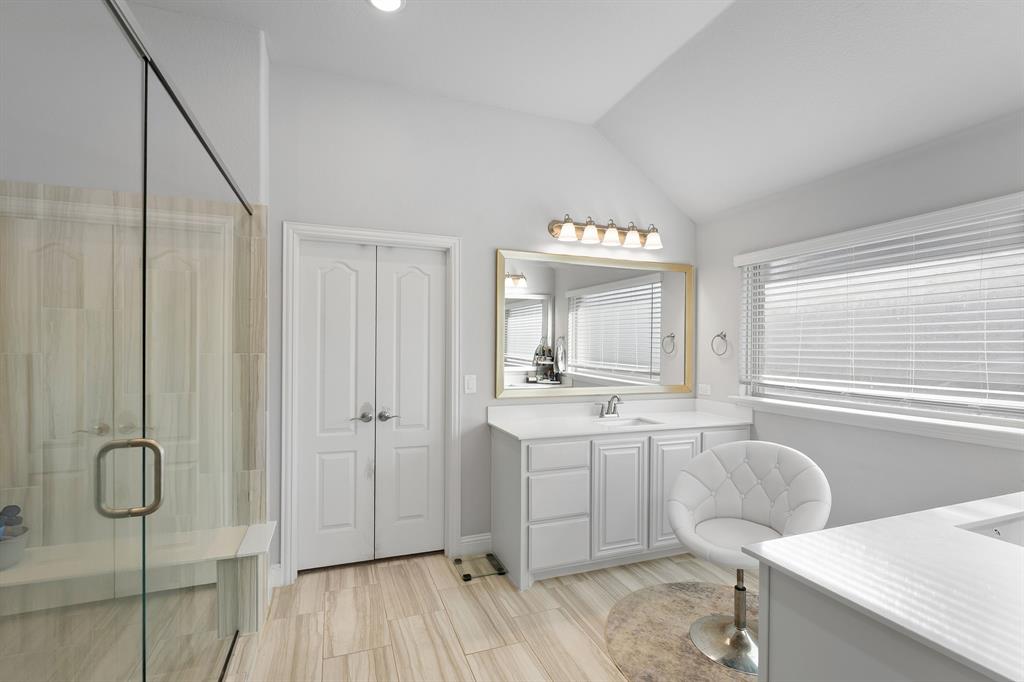 213 Perennial Way Property Photo 23