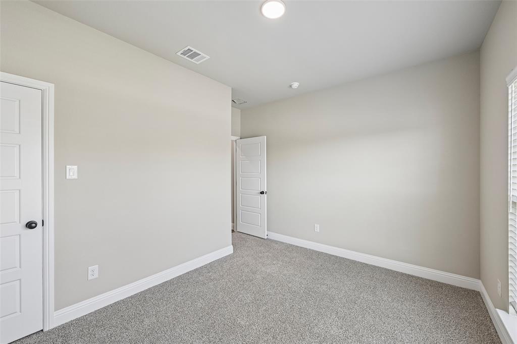 1045 Nighthawk Trail Property Photo 17