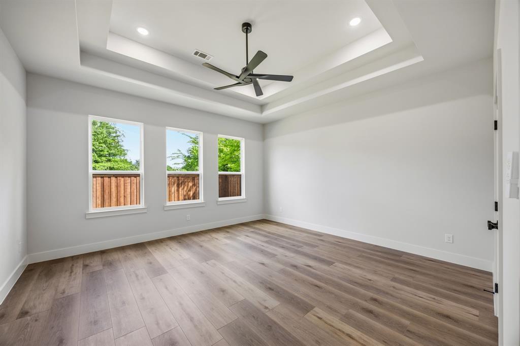 512 Waikiki Trail Property Photo 13