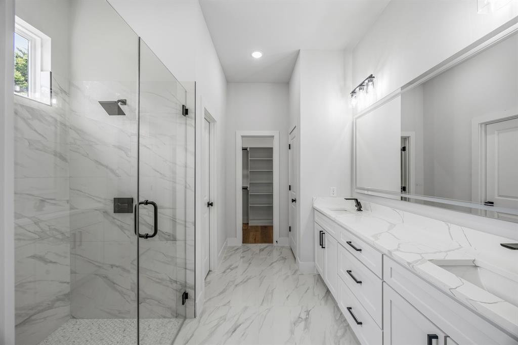 512 Waikiki Trail Property Photo 15