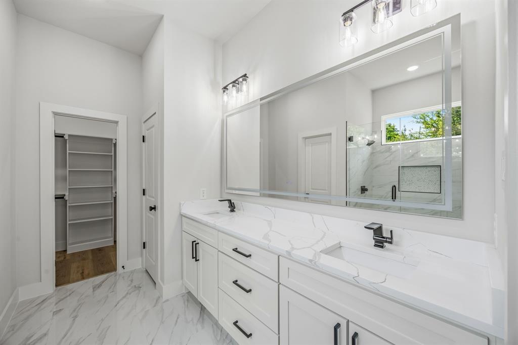 512 Waikiki Trail Property Photo 16