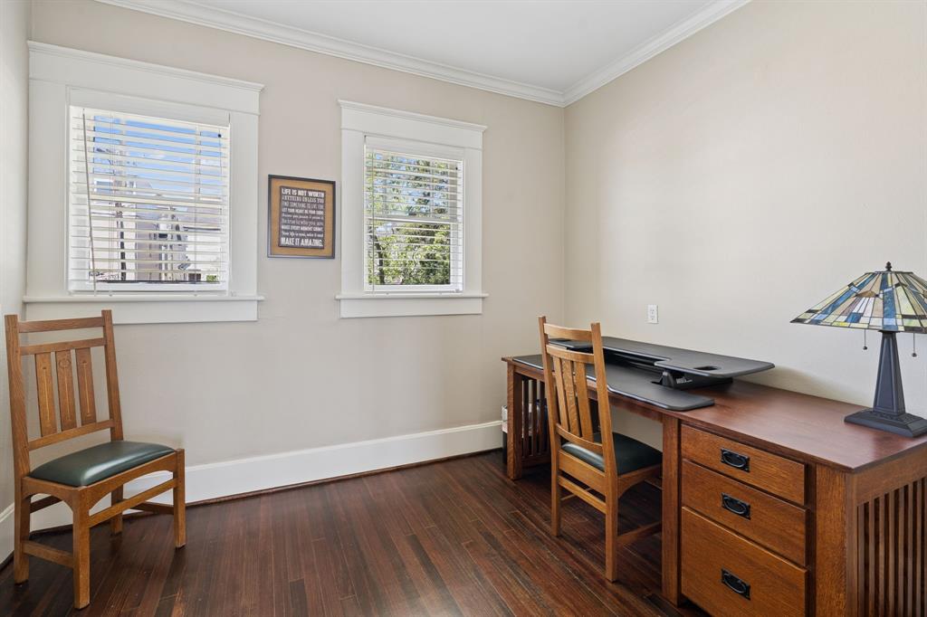 4112 Swiss Avenue Property Photo 21