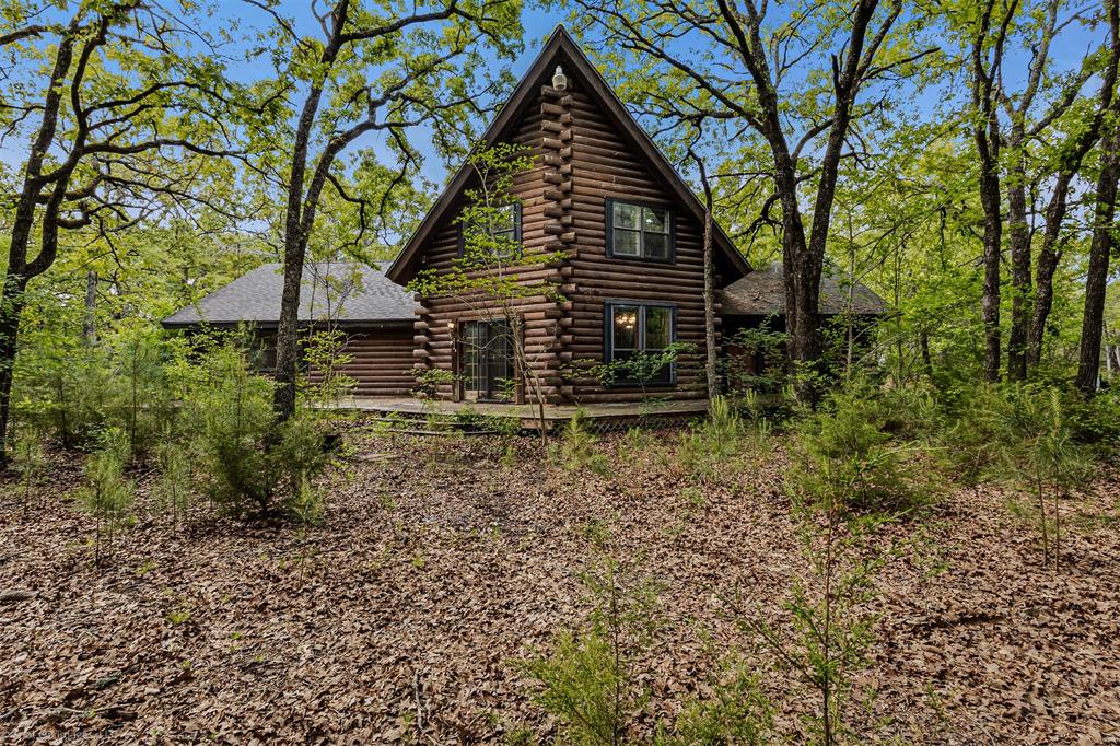 1912 County Road 2293 Property Photo 1