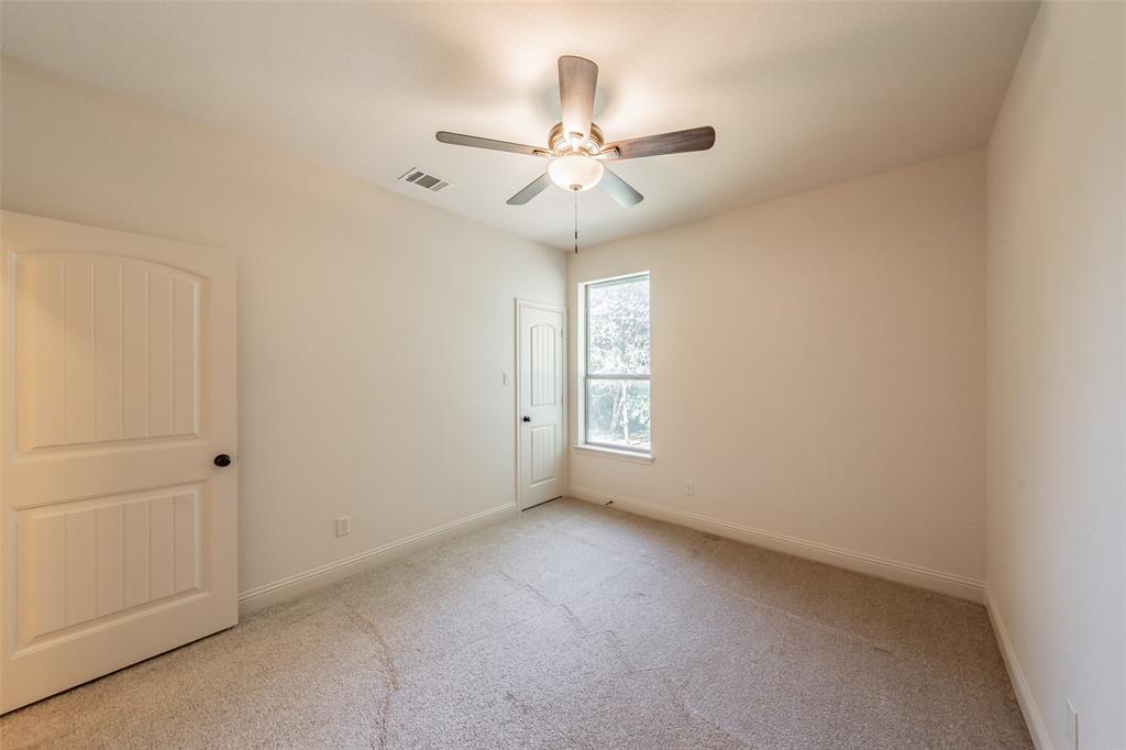 5001 Oak Mill Drive Property Photo 22