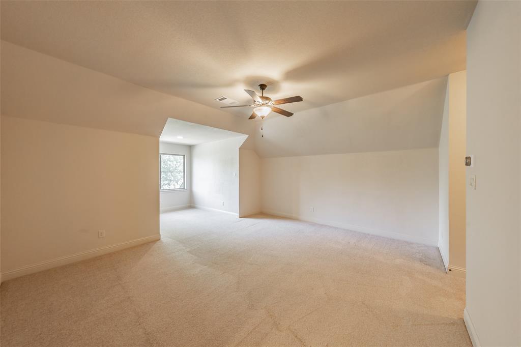 5001 Oak Mill Drive Property Photo 26