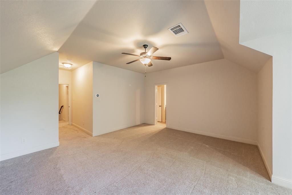5001 Oak Mill Drive Property Photo 27