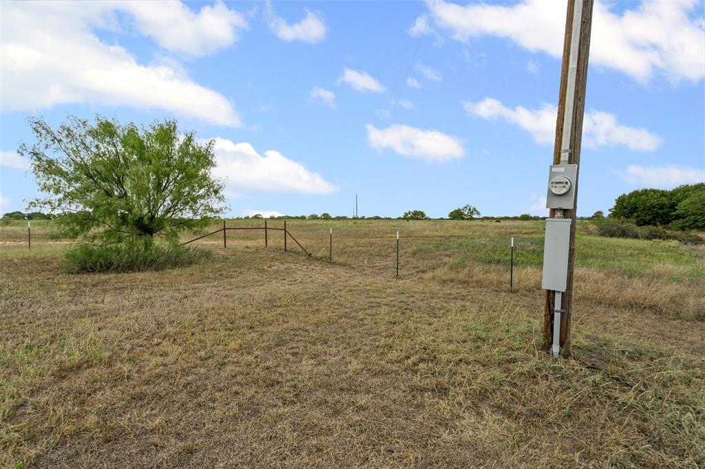 451 County Road 4975 Property Photo 13