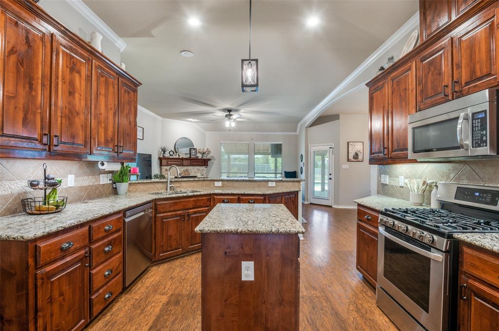 12332 Wagon Bow Drive Property Photo 8