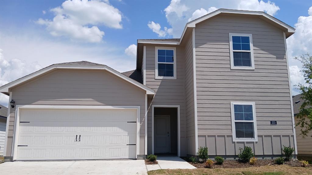 223 Whispering Pine Drive Property Photo 1