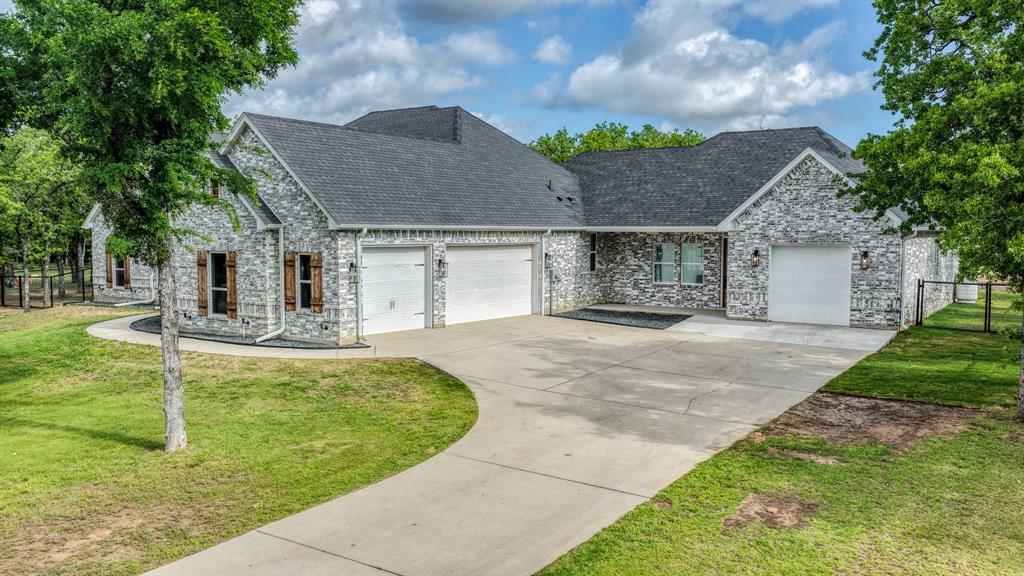 115 Post Oak Way Property Photo 4