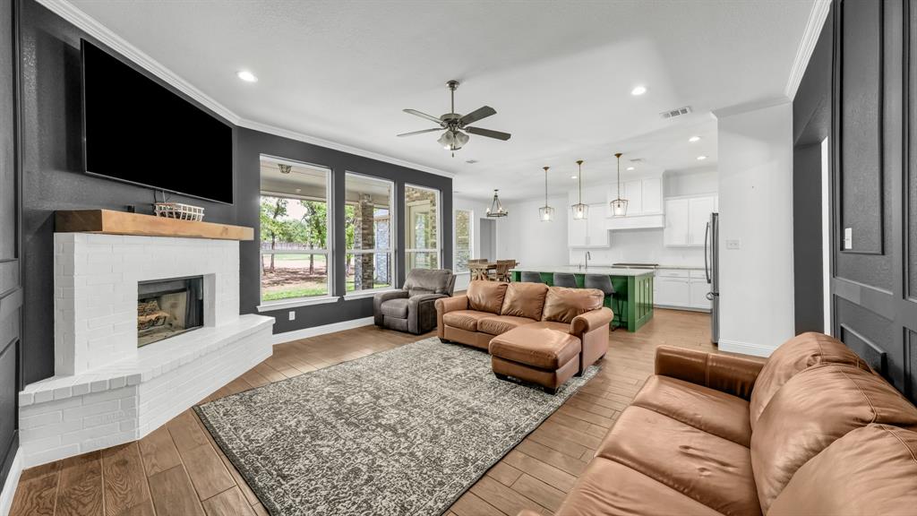 115 Post Oak Way Property Photo 8