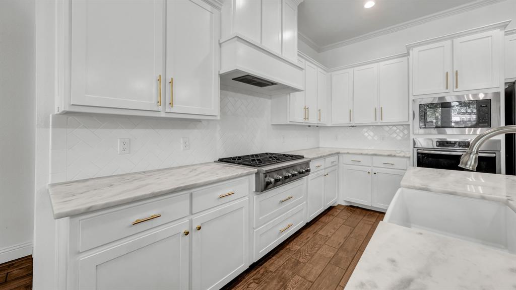 115 Post Oak Way Property Photo 13
