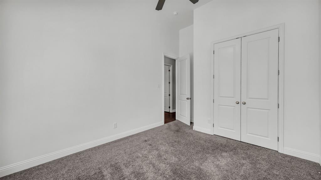 115 Post Oak Way Property Photo 26