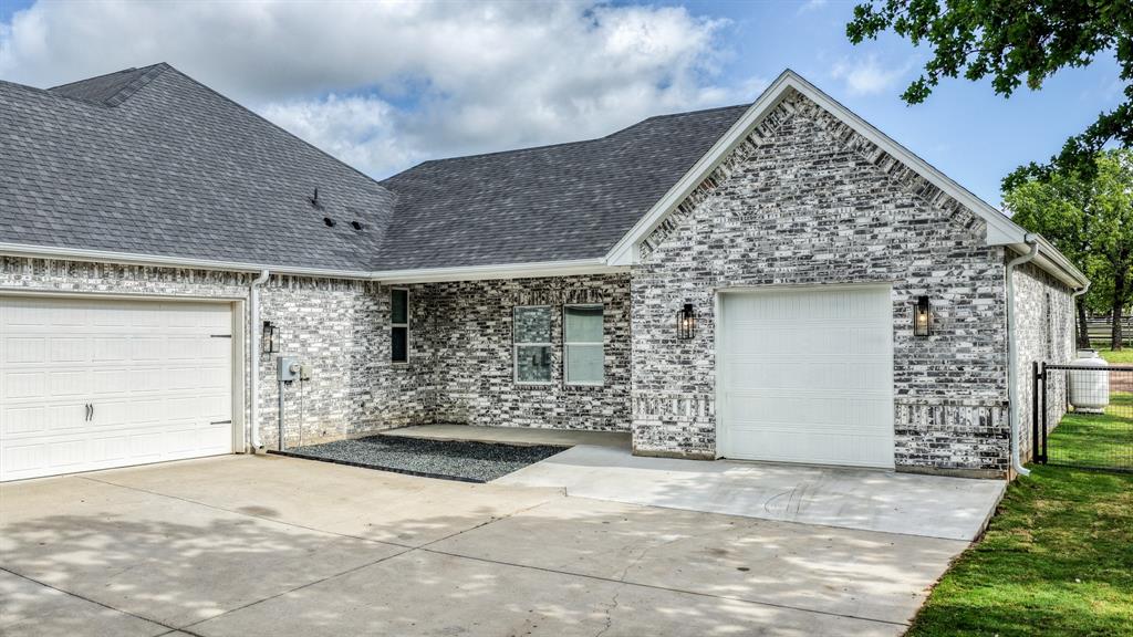 115 Post Oak Way Property Photo 28
