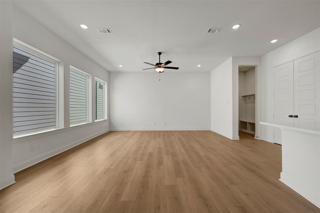 1418 Roundup Way Property Photo 19