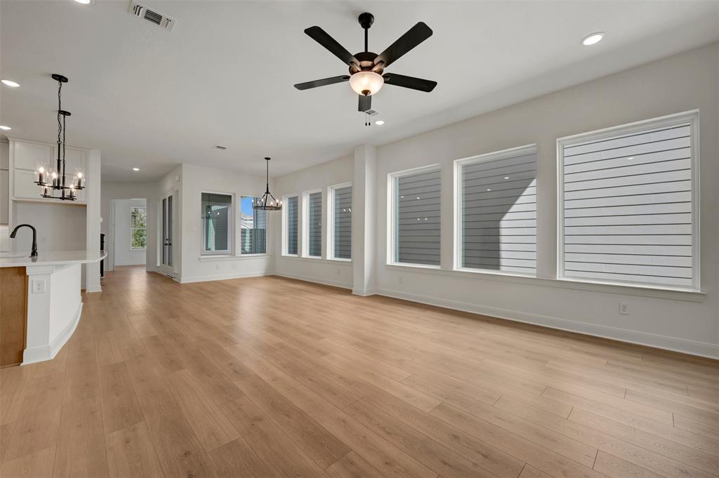 1418 Roundup Way Property Photo 23