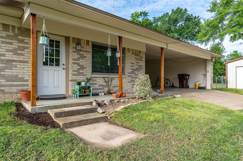 621 Athens Property Photo 1