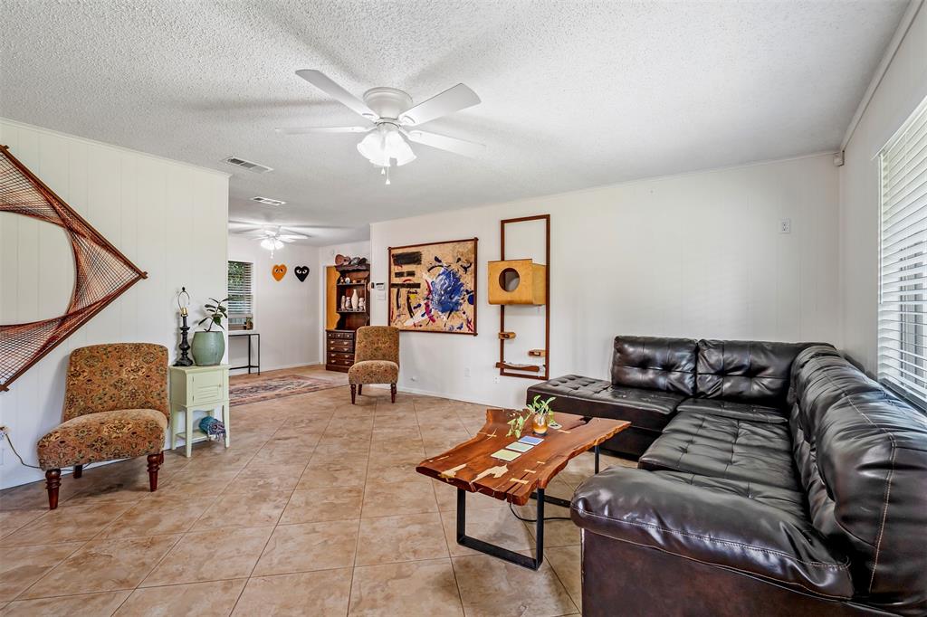 621 Athens Property Photo 4