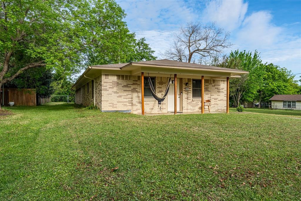 621 Athens Property Photo 25