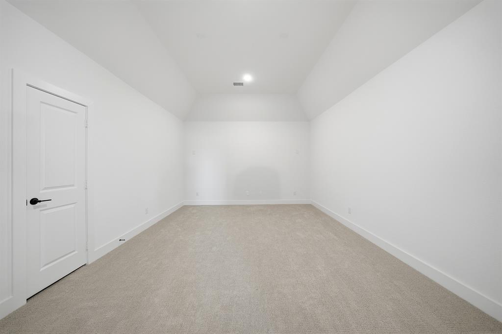 1020 Hackberry Drive Property Photo 27