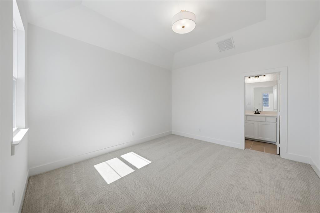1020 Hackberry Drive Property Photo 31
