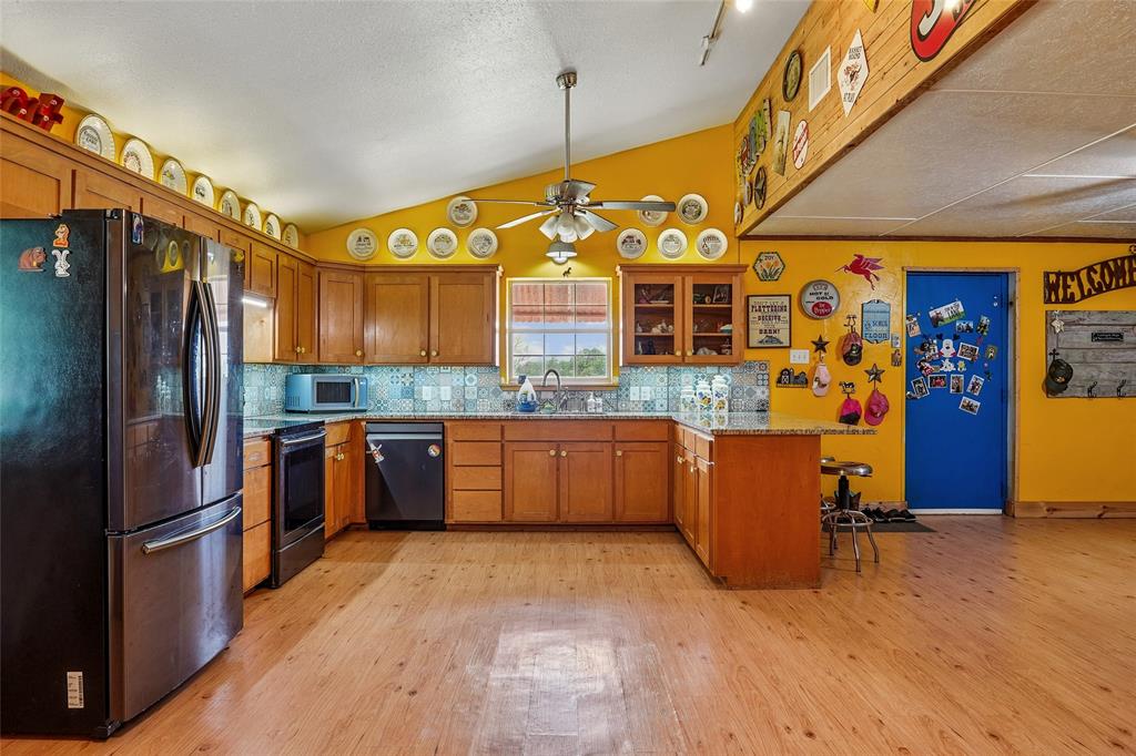 1406 N Johnson Loop Property Photo 11